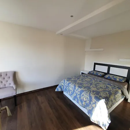 Piso Familiar 살루